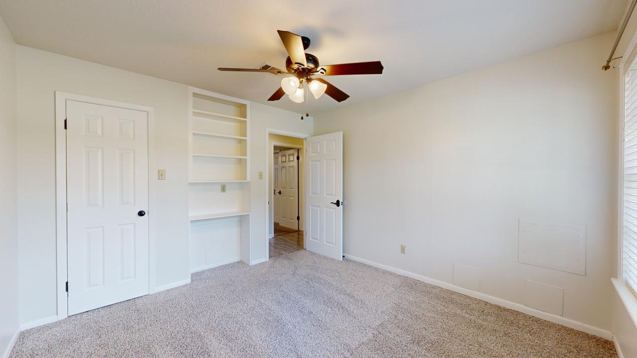 3800 Windridge property image