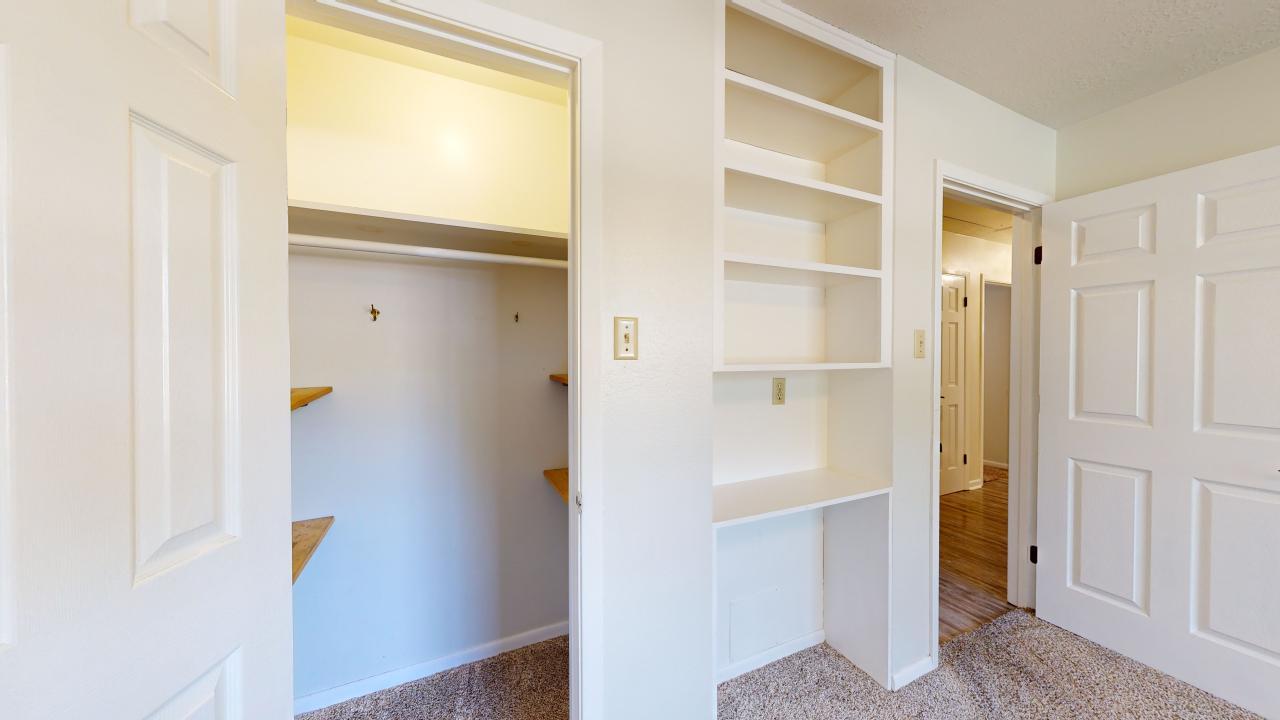 3800 Windridge property image