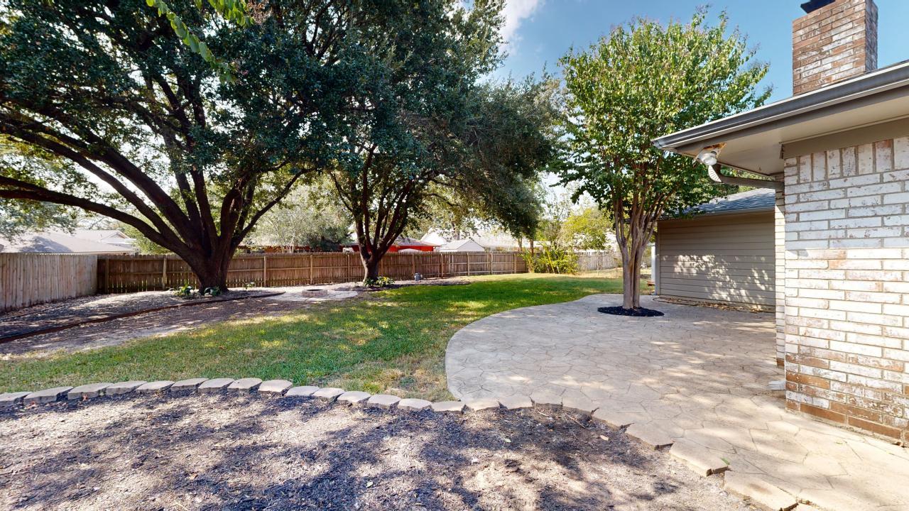 3800 Windridge property image
