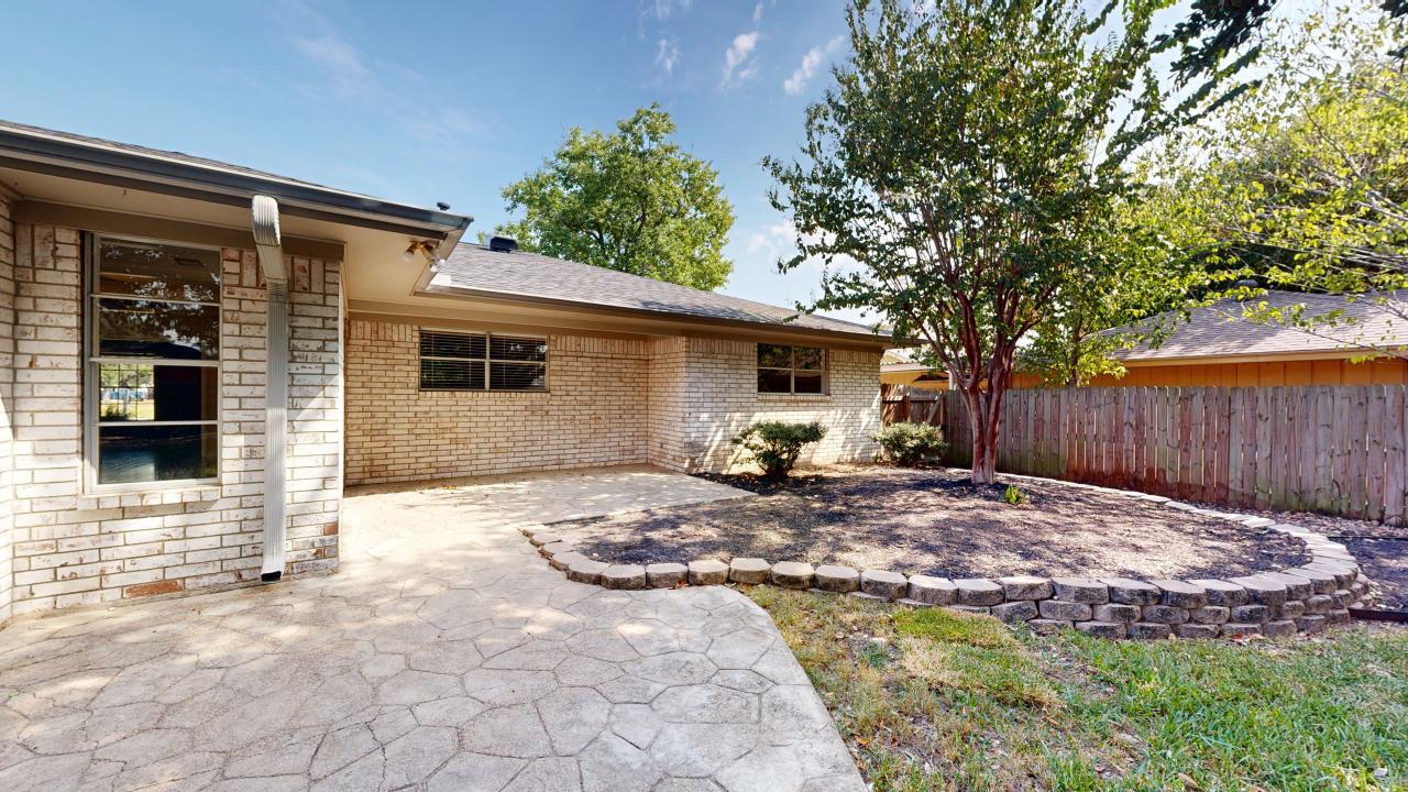 3800 Windridge property image