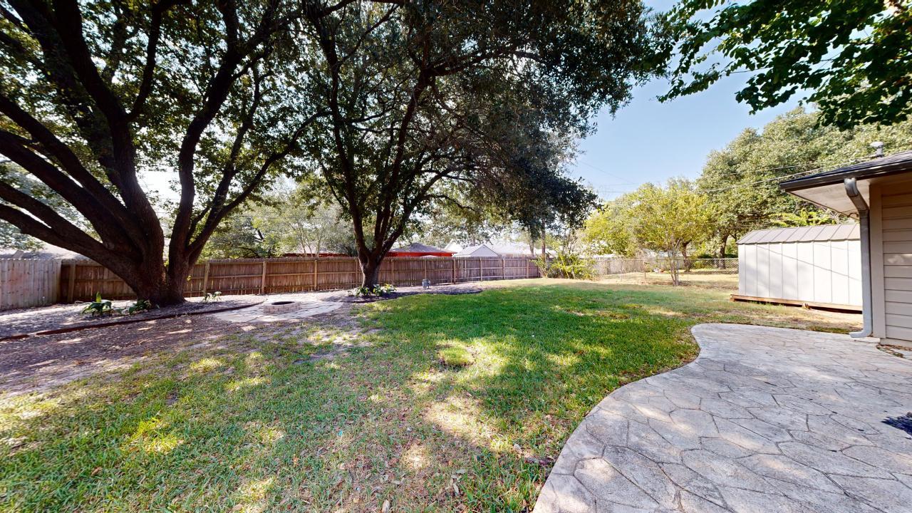 3800 Windridge property image