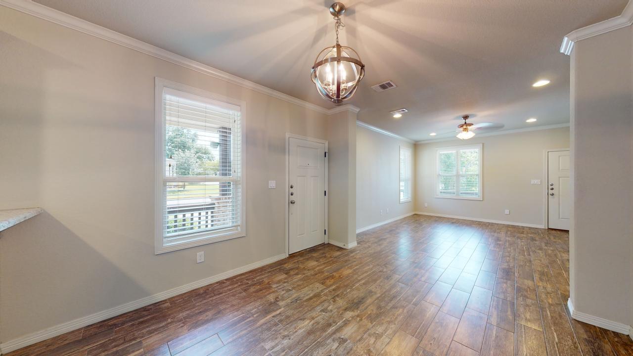 914 Fairview property image