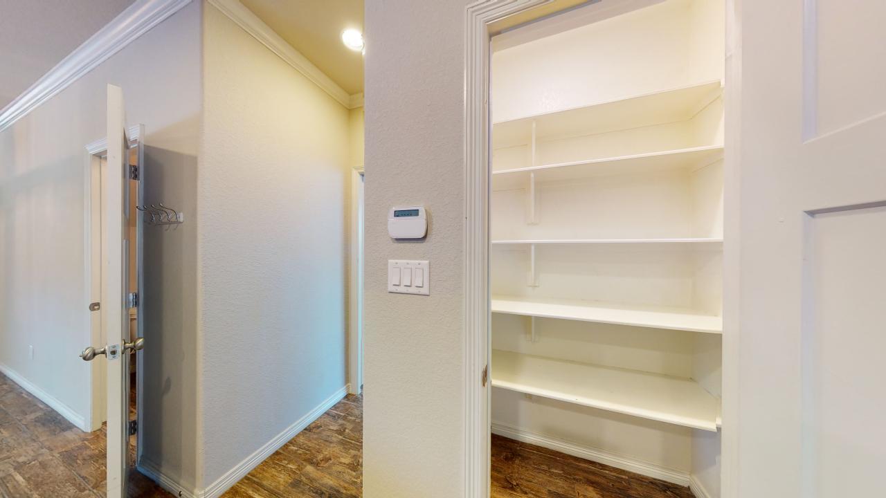 914 Fairview property image