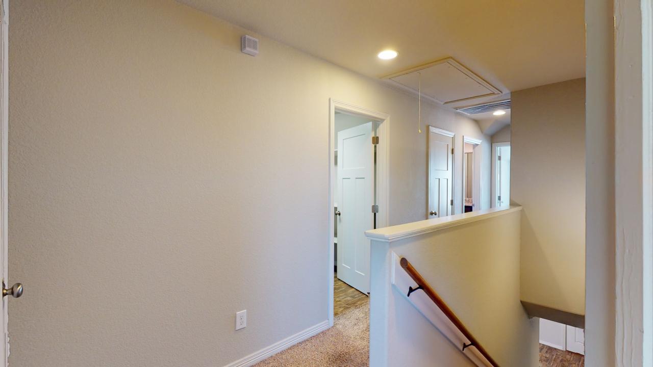 914 Fairview property image