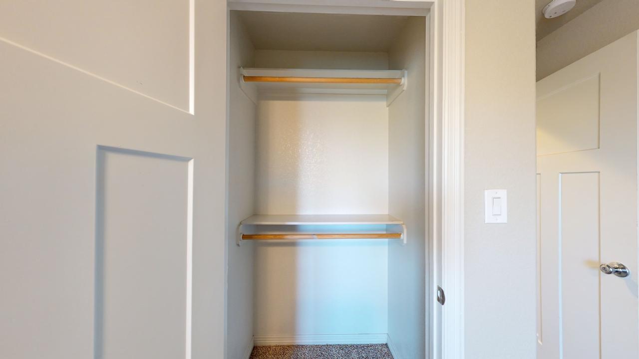 914 Fairview property image