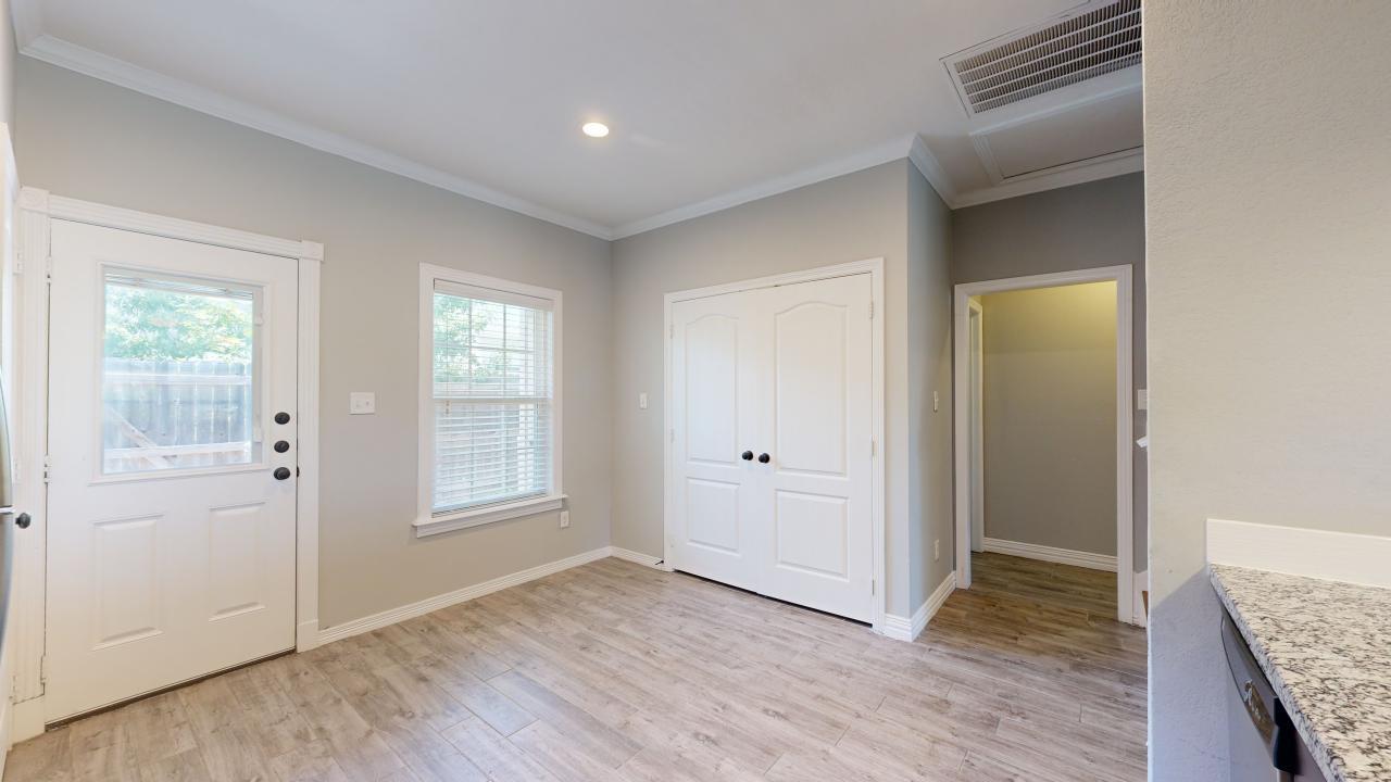 301 SW PKWY 341 property image